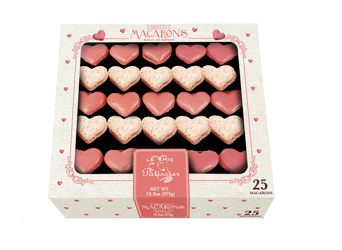 le chic heart-shaped macarons