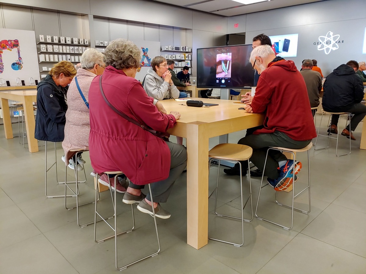 Apple store class in progress