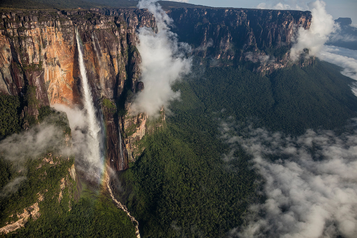 conoce-la-majestuosidad-de-canaima-01