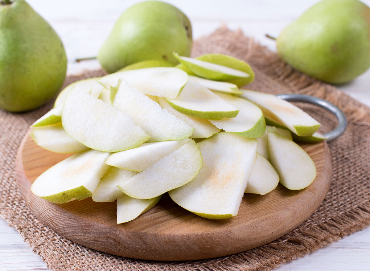 sliced pear