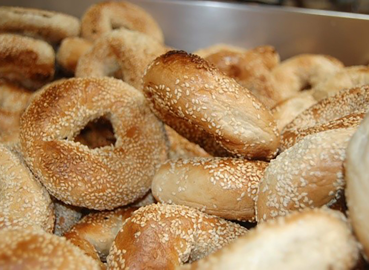 sesame bagels