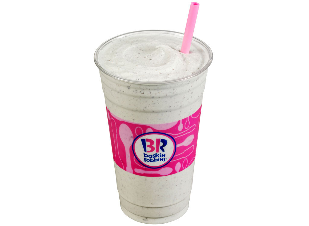 Baskin robbins chocolate chip cookie dough milkshake