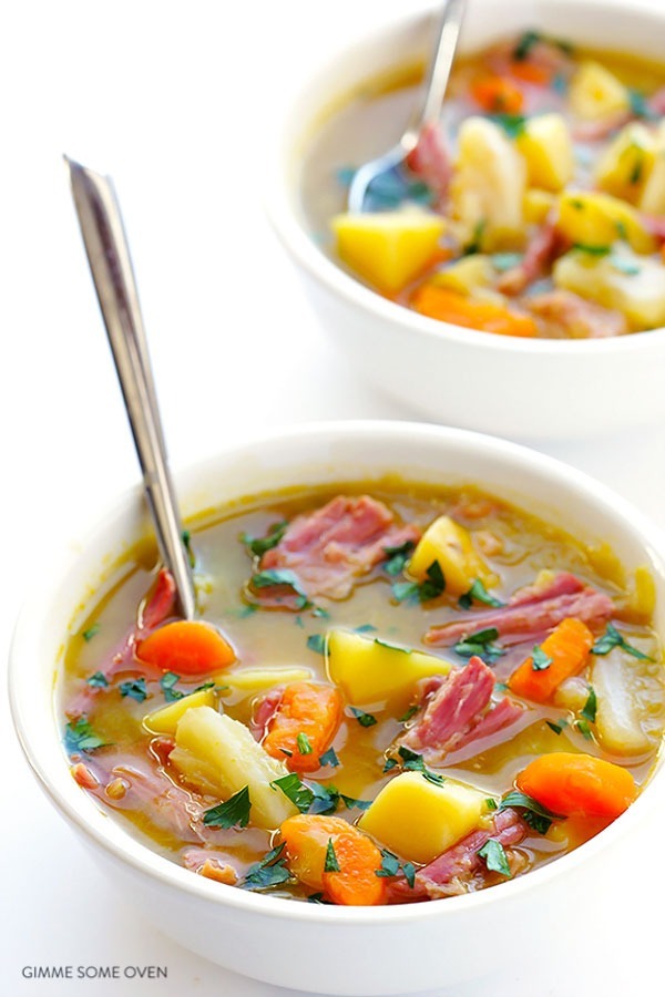 Slow Cooker Corned Beef and Cabbage Soup