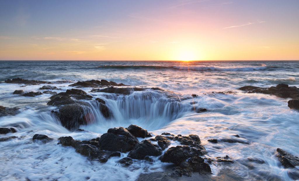 Thor's Well Oregon Magical Destinations