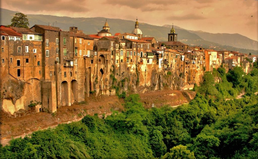 Sant'Agata dei Got | I 10 borghi italiani che devi assolutamente visitare | Her Beauty