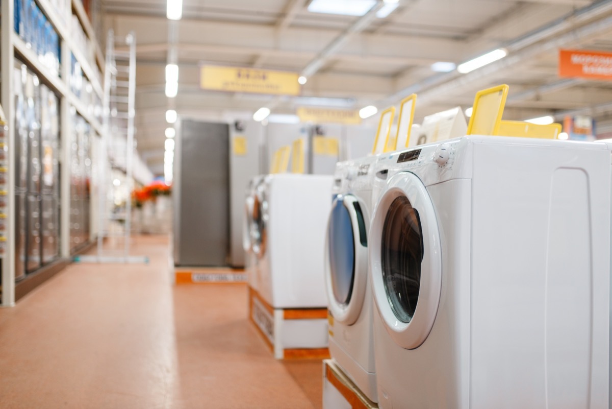 washing machines at appliance store