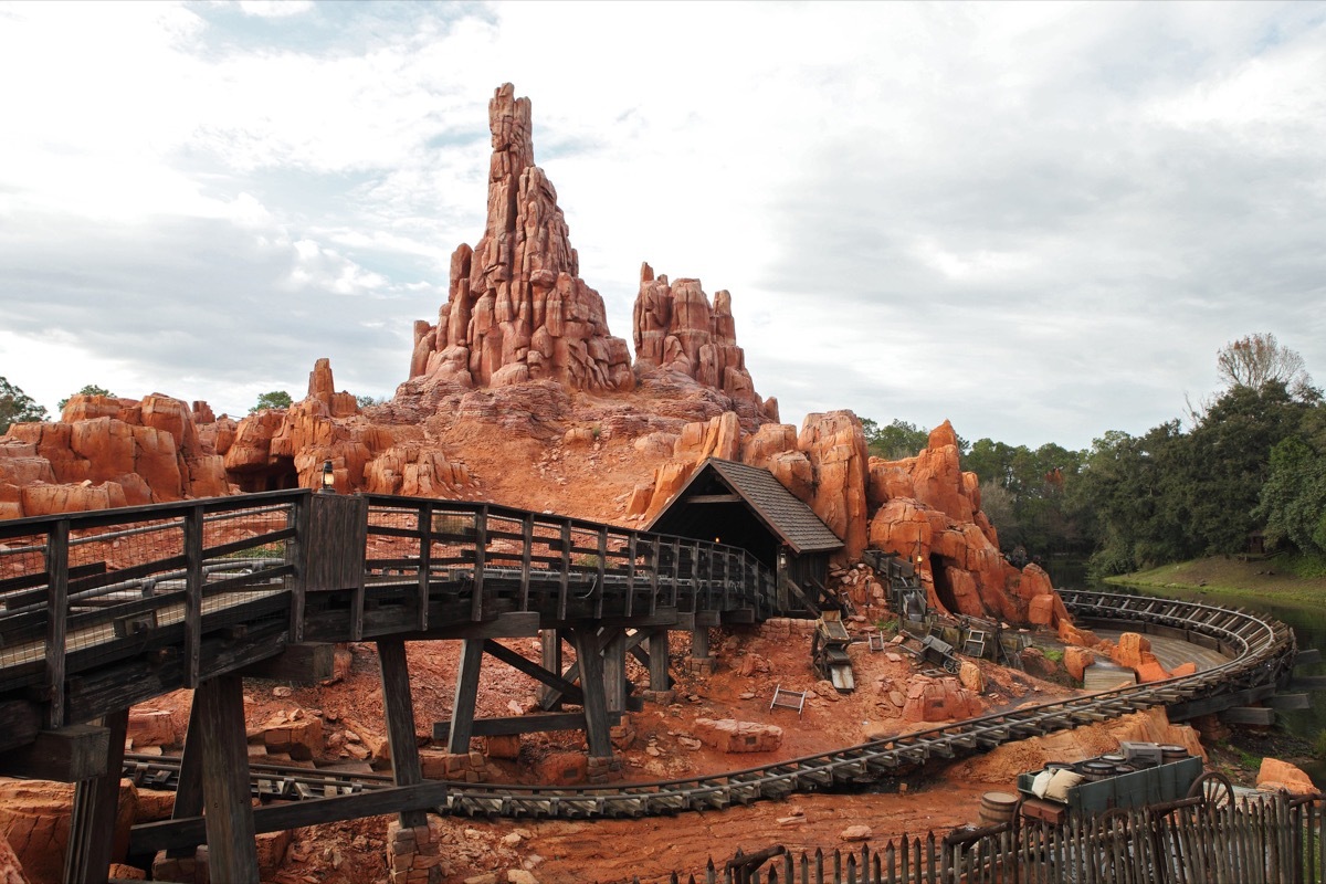 big thunder mountain railroad, disney magic kingdom ride