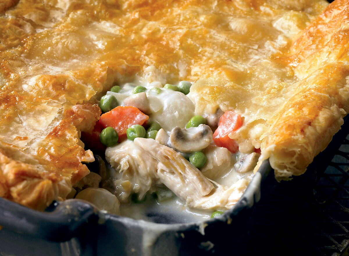 Low-calorie chicken pot pie