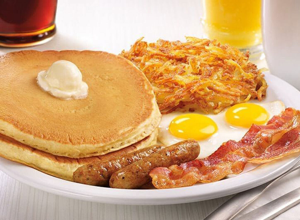 dennys breakfast slam