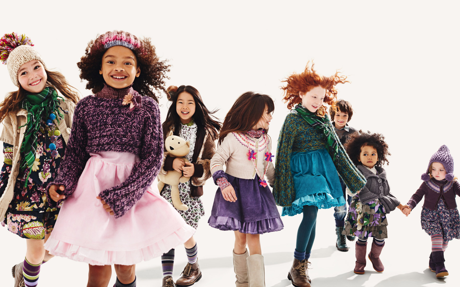 Combine contrasting colors - Little Fashionistas - Winter Trends