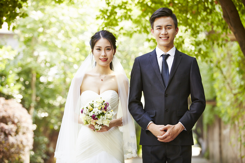 asian bride and groom at wedding