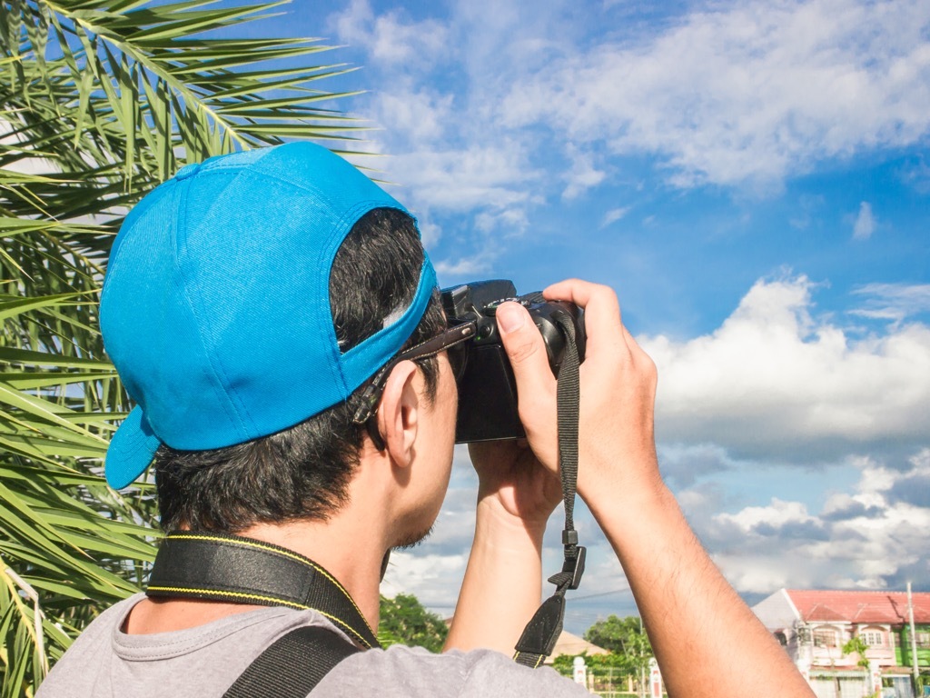 taking photos, camera, pictures, tourists, cultural mistakes