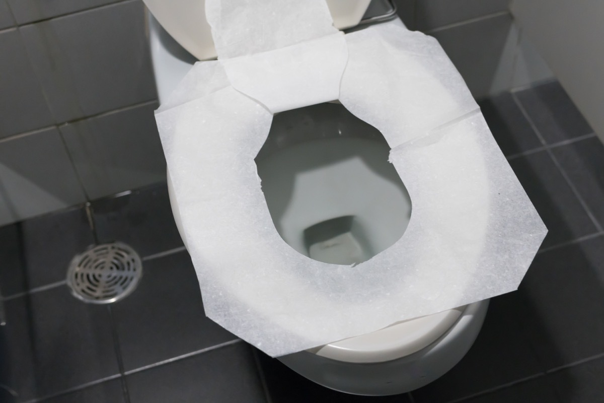 toilet seat cover, using objects wrong