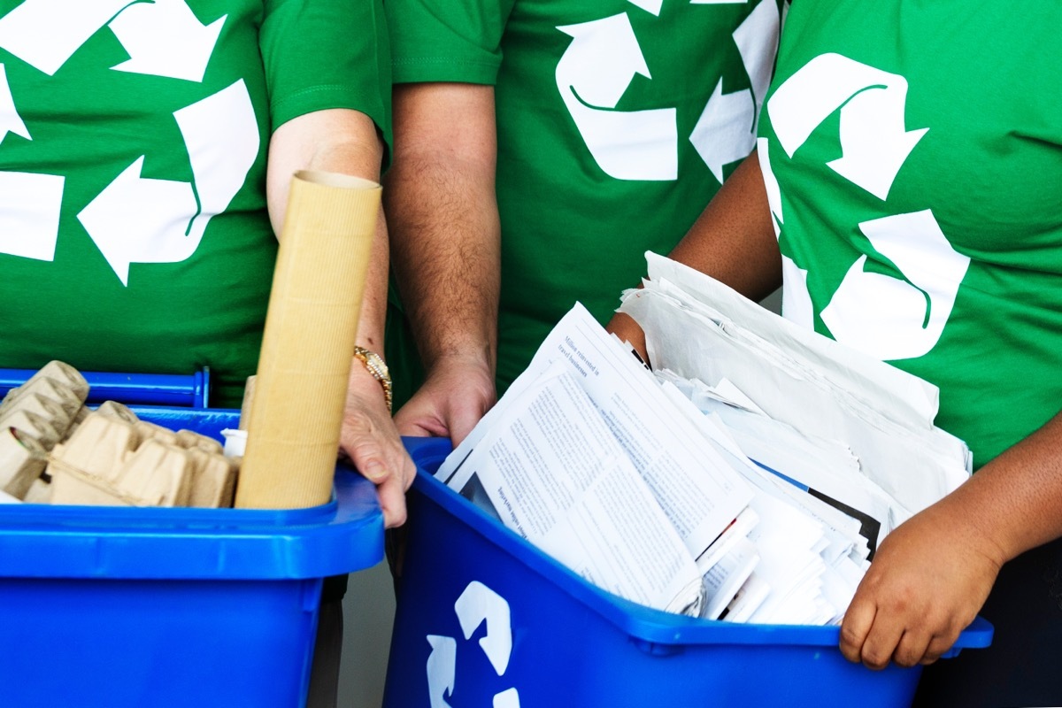 environmentalists recycling