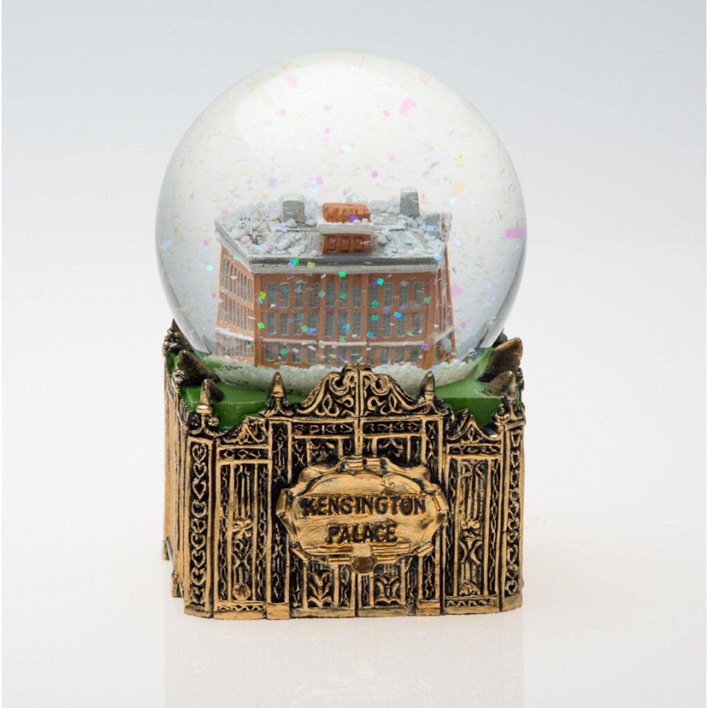 snowglobes Crazy Wedding Memorabilia 