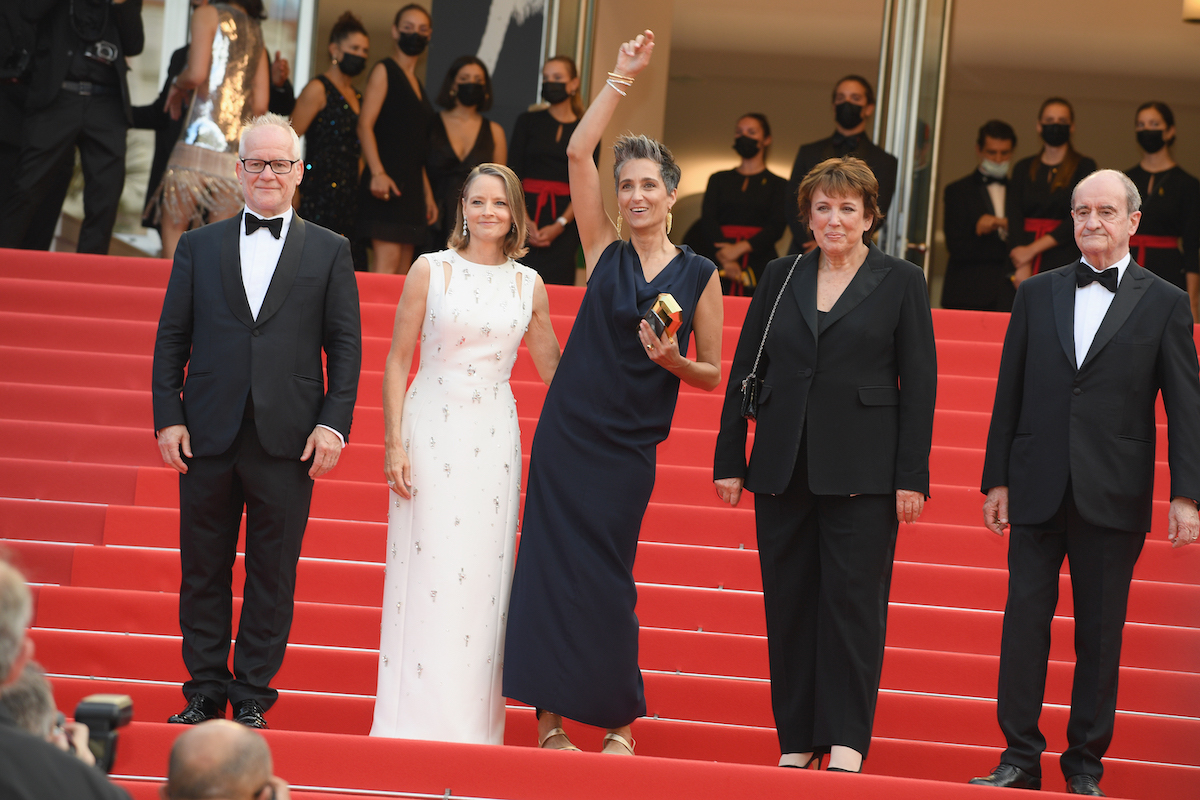 Thierry Frémaux, Jodie Foster, Alexandra Hedison, Roselyne Bachelot, and Pierre Lescure at the Cannes Film Festival in July 2021