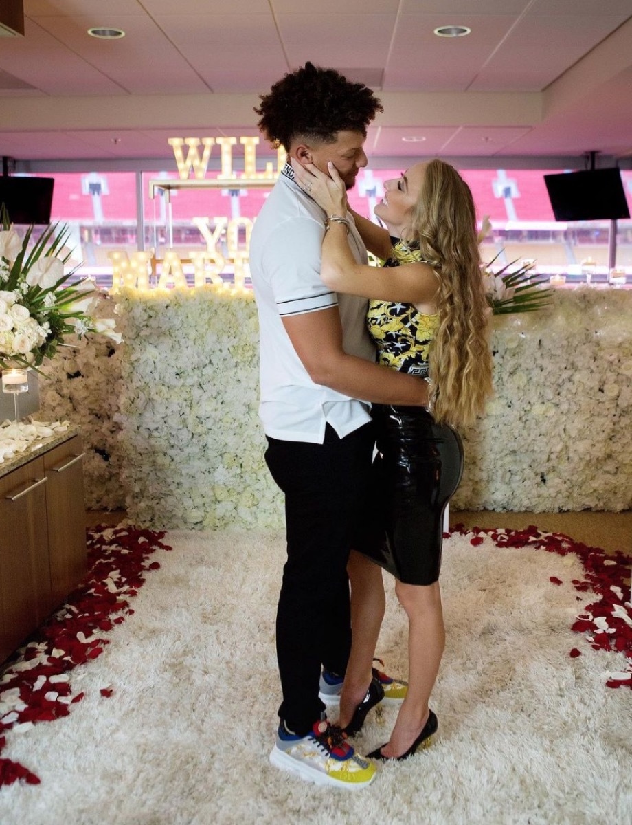 brittany matthews patrick mahomes engagement shot