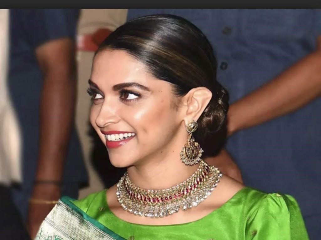 Deepika Padukone | 8 Bollywood Stunners Share Their Main Beauty Routines, And We Can't Wait To Try Them | Her Beauty