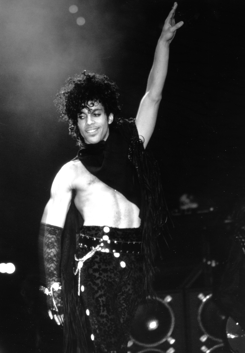 Prince performing in Inglewood, California in 1985