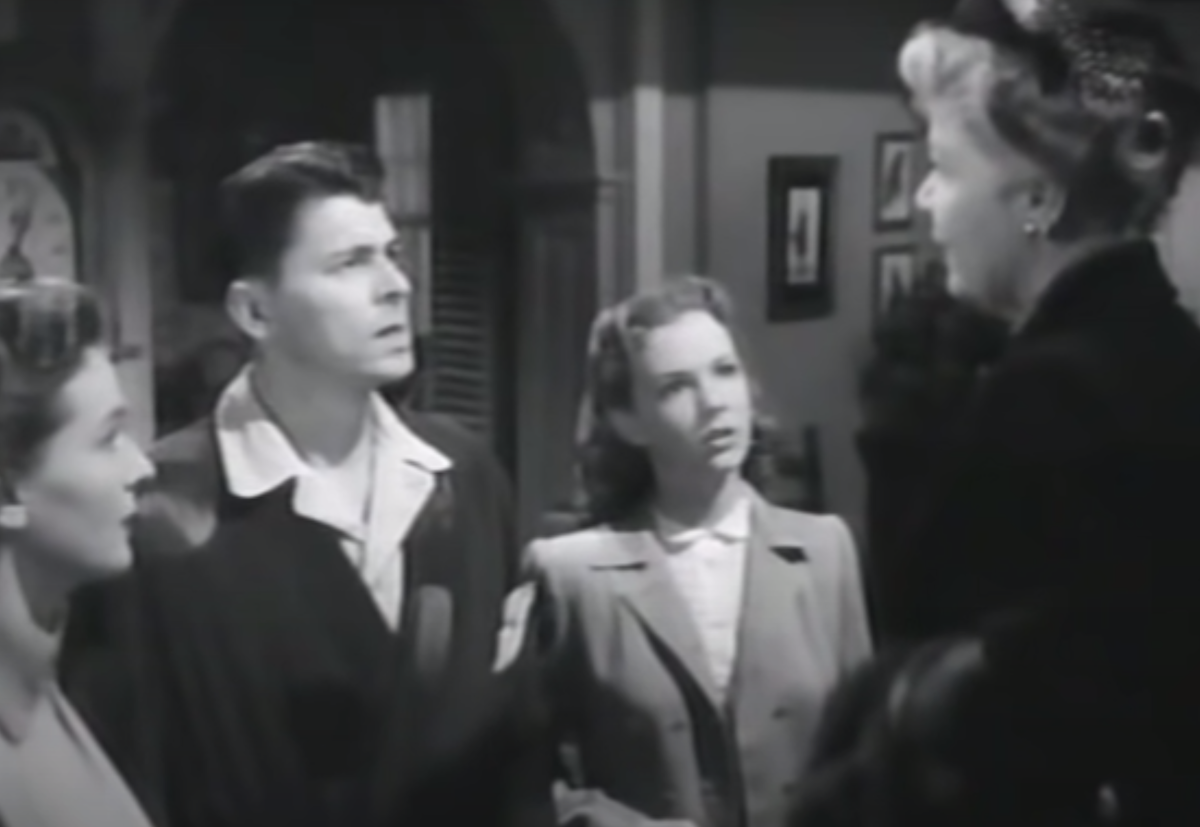 Piper Laurie and Ronald Reagan in 