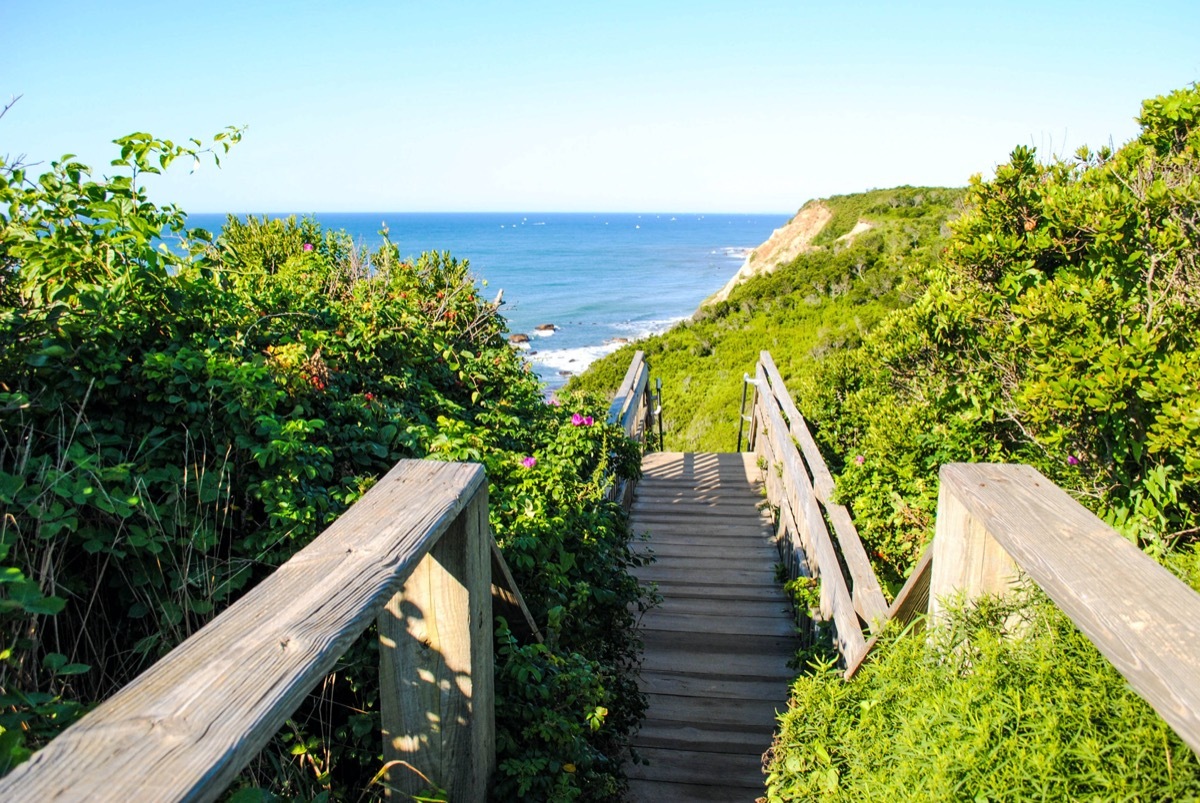 mohegan bluffs on block island Rhode Island