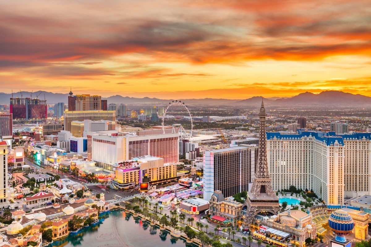 cityscape photo of the Strip in Las Vegas, Nevada at dusk