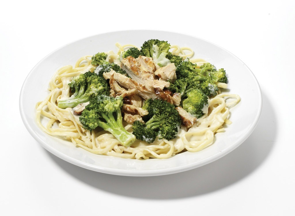 Applebees Chicken Broccoli Pasta Alfredo