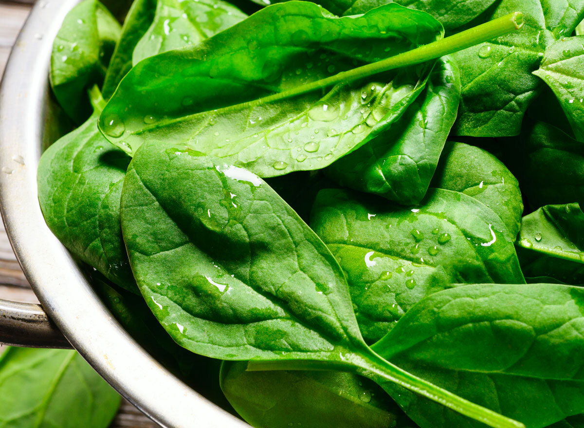 Washed baby spinach leaves