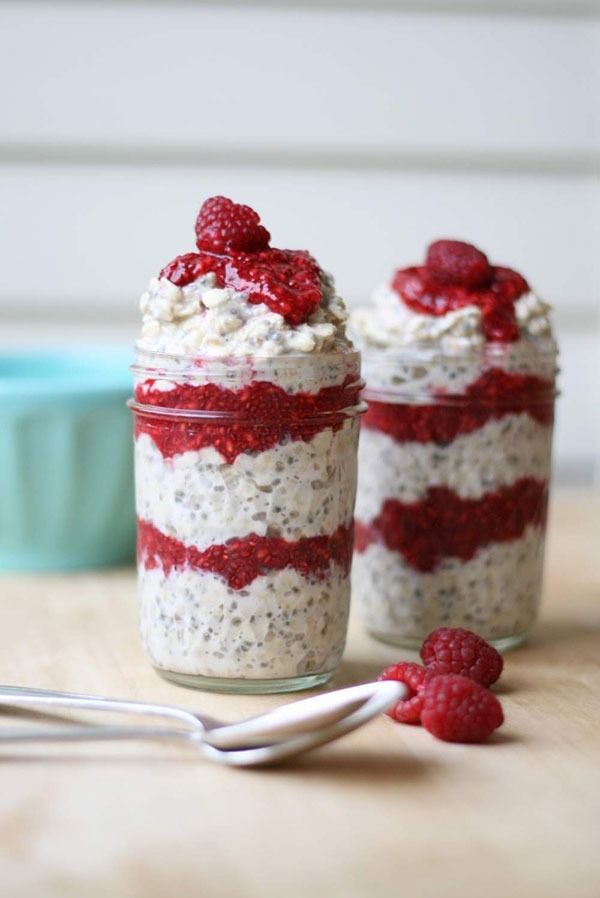 overnight oats raspberry chia seed