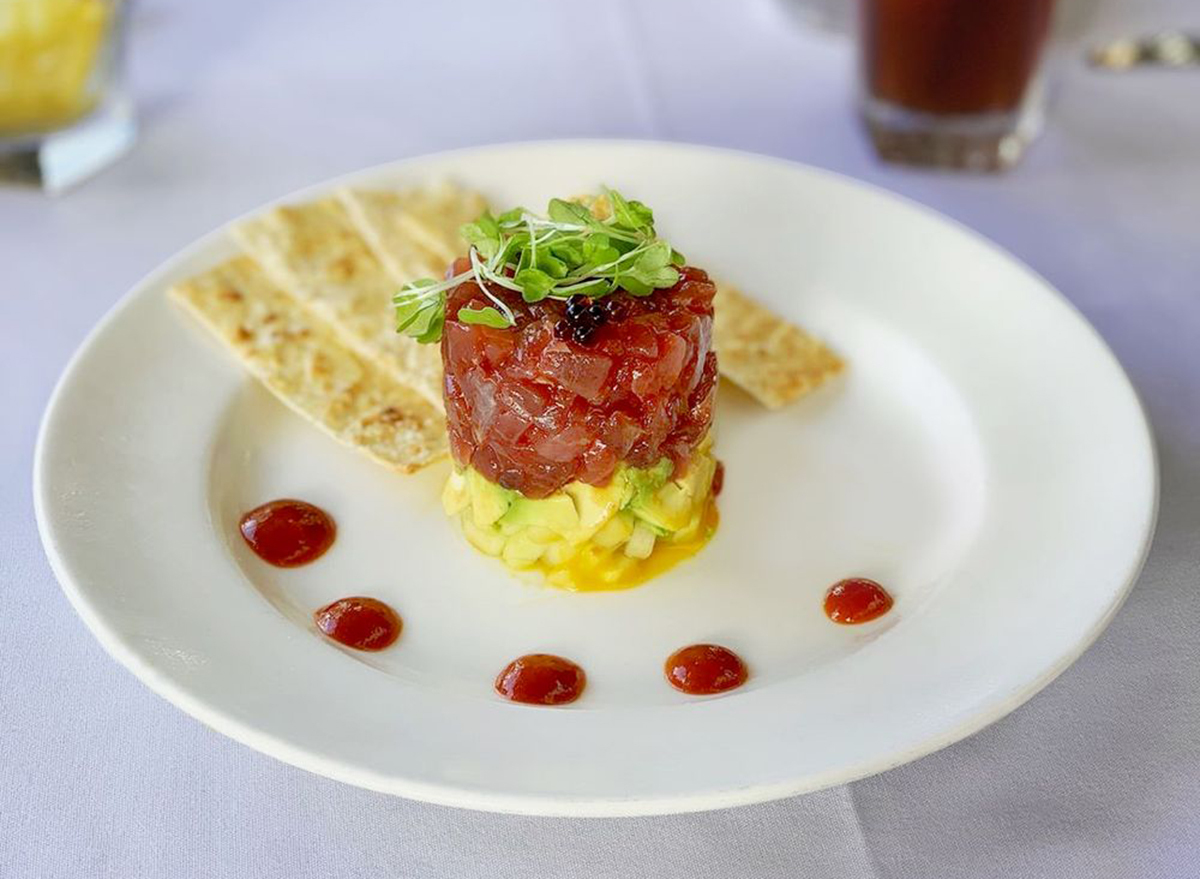 tuna tartare with avocado, mango and sriracha at capital grille